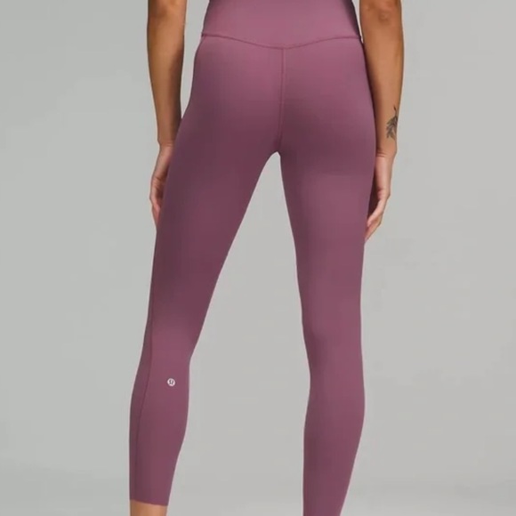 Lululemon Base Pace High-Rise Tight 28” Size 6 Vintage Plum - Picture 2 of 4